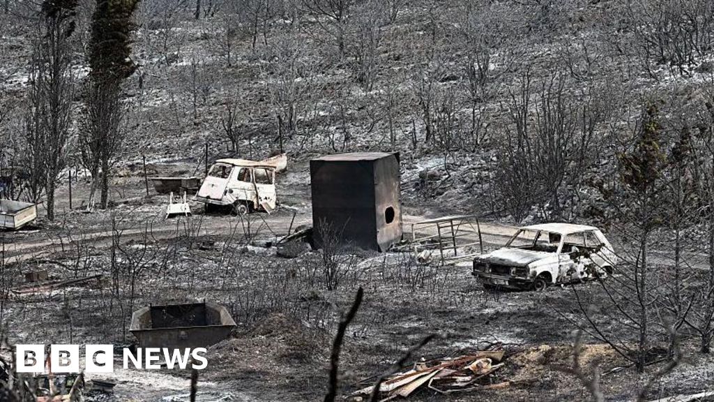 6763a600 72bb 11f0 afda bb39e9f348ef One dead and thousands evacuated as wildfire spreads in France