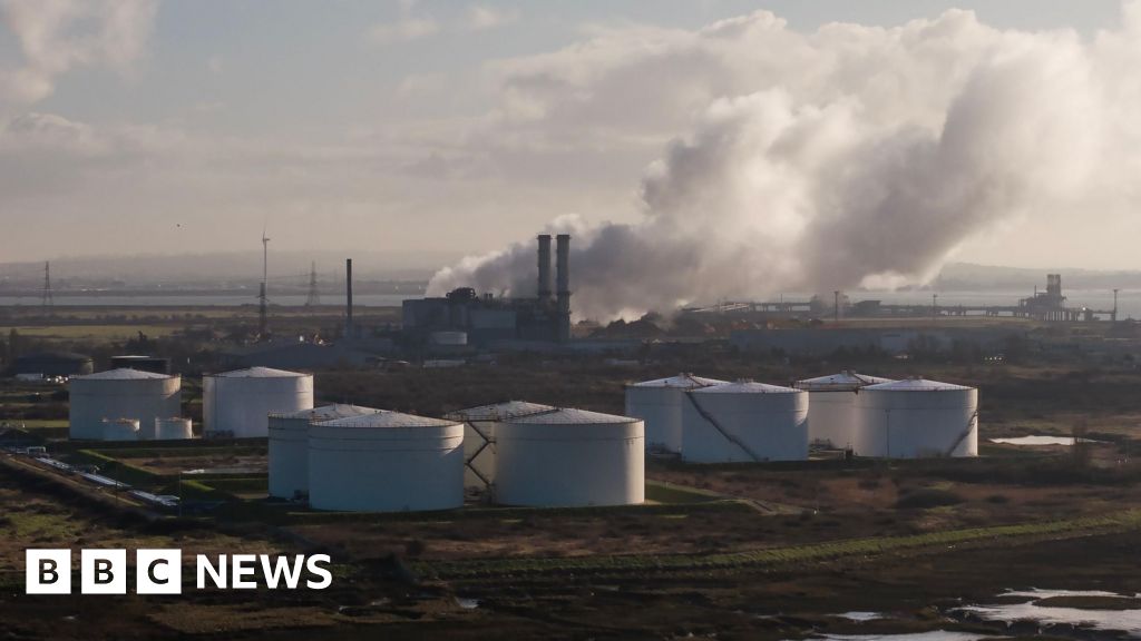 6ff6a4f0 78ee 11f0 ad5e d7ef7e9f4dda British Gas owner Centrica to buy Grain LNG terminal for £1.66bn