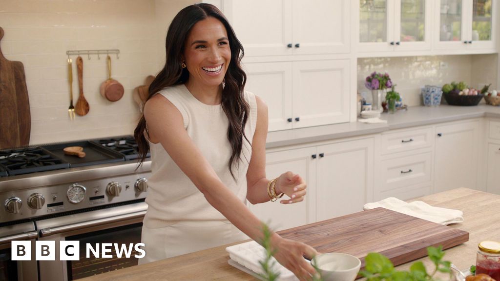 7bd8db50 76d0 11f0 841b 3d31b3a72b3a Harry and Meghan sign new multi-year Netflix deal
