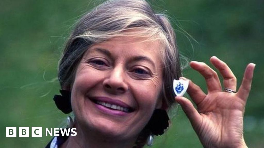 809fbd60 767c 11f0 8cce 85ad8ee5156e Blue Peter's formidable editor dies aged 92