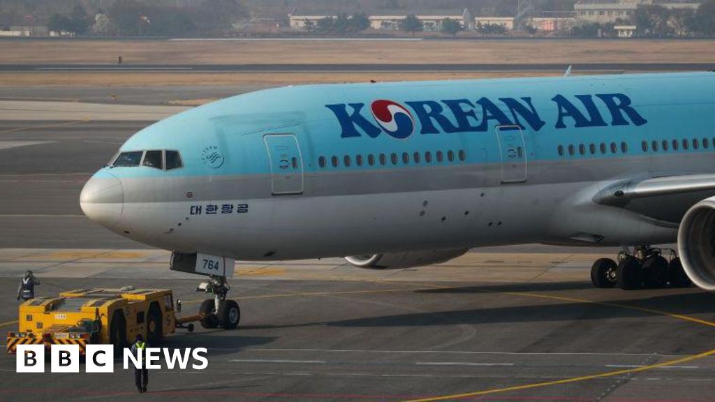 88366fa0 820d 11f0 9cd7 8379d8f5818f Korean Air to buy more than 100 Boeing jets after Trump meeting