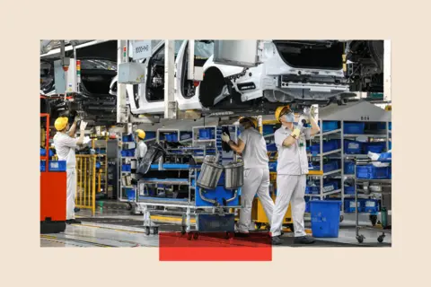 The UK car industry is at a crunch point Yang Dong/VCG via Getty Images Employees work on the assembly line of Altima sedan at the Xiangyang plant of Dongfeng Nissan Passenger Vehicle Company