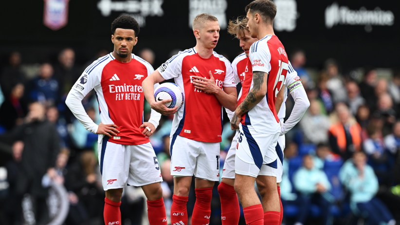 'Limbo XI' - which 'unwanted' players need to move? Oleksandr Zinchenko of Arsenal speaks to team-mates Ethan Nwaneri and Martin Odegaard during the Premier League match against Ipswich Town