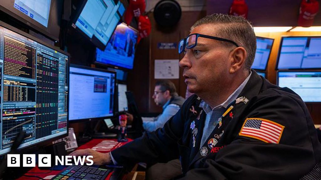 a1c8b3d0 6f05 11f0 a90b bba3e4a5e2be Trump says he will fire head of BLS as stocks shudder