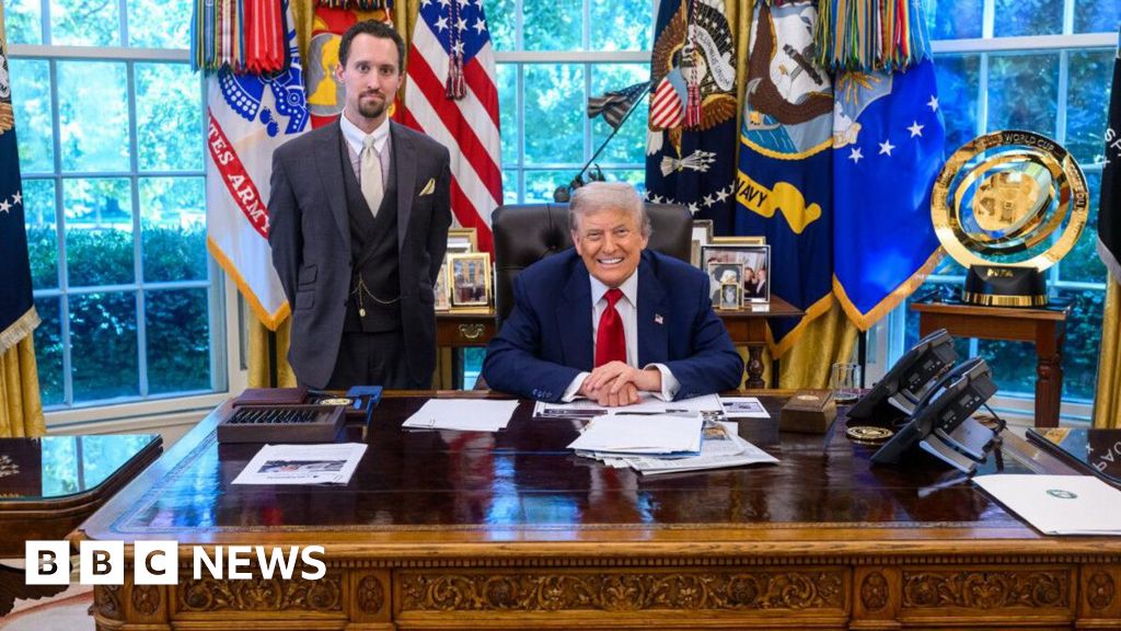 ab6b1a30 7799 11f0 8688 f1caa7903057 Trump's BLS nominee floats ending monthly jobs report
