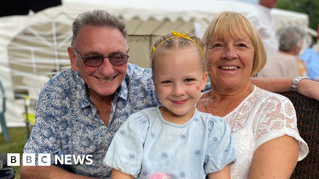 bb131620 8137 11f0 83cc c5da98c419b8 Holidays with grandparents 'on the up' amid summer childcare cost