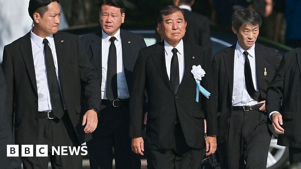 d95f7320 7265 11f0 8dbd f3d32ebd3327 Officials attend 80th anniversary of atomic bombing