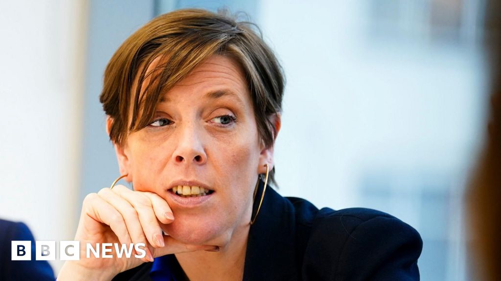 dbec64b0 81bd 11f0 83cc c5da98c419b8 Tool used to assess domestic abuse risk doesn't work, Jess Phillips admits