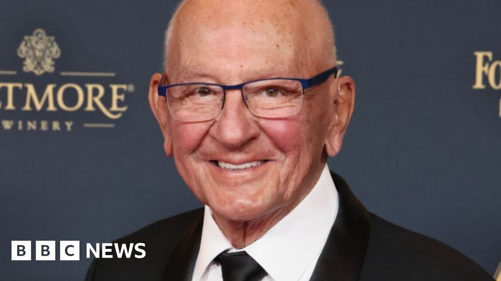 e9c98ef0 7e66 11f0 83cc c5da98c419b8 'Nicest judge in the world' dies aged 88
