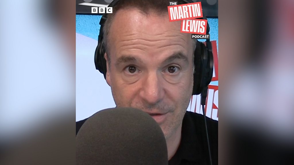 p0lz19p5 Martin Lewis has this warning for women over 40