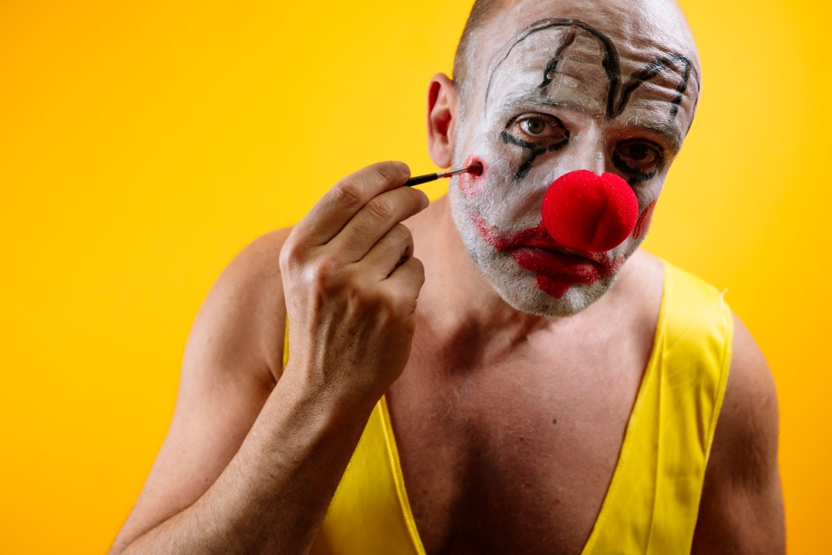 sad clown putting on makeup GettyImages 2187826511 Google denies AI search features are killing website traffic