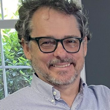 Episcopal Church removes priest who founded Christian psychedelic society webRNS Hunt Priest1 Episcopal Church removes priest who founded Christian psychedelic society