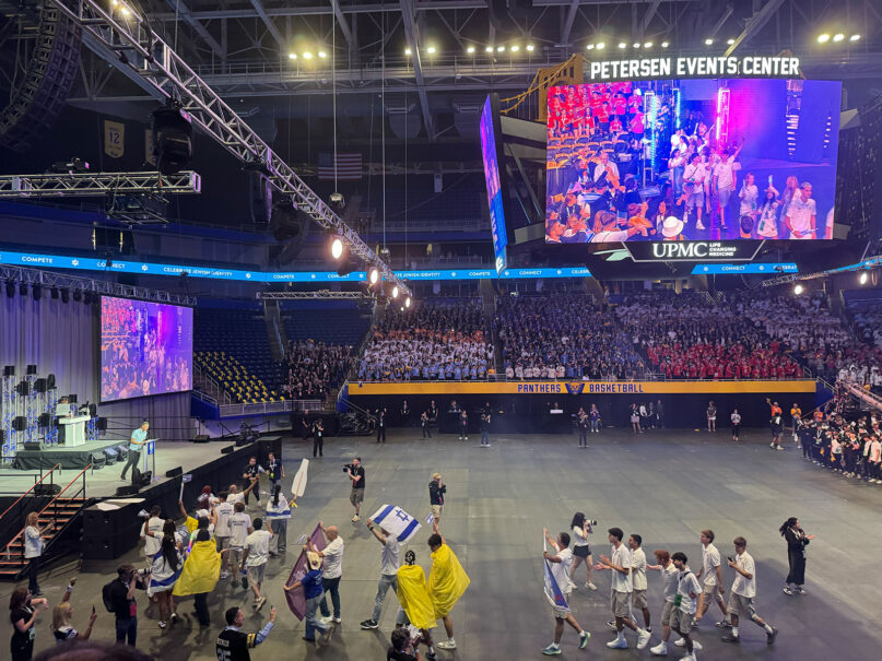 webRNS JCC Maccabi Games04 Olympic-style teen games celebrate Jewish pride through sports