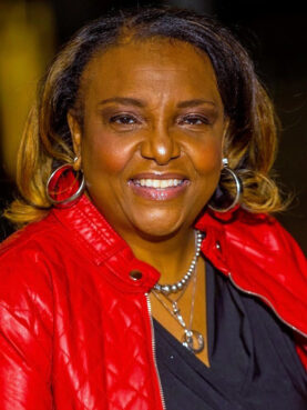 Around DC, congregations aid those who’ve lost the ‘good government job’ webRNS Zenobia Bingham1 Around DC, congregations aid those who’ve lost the ‘good government job’