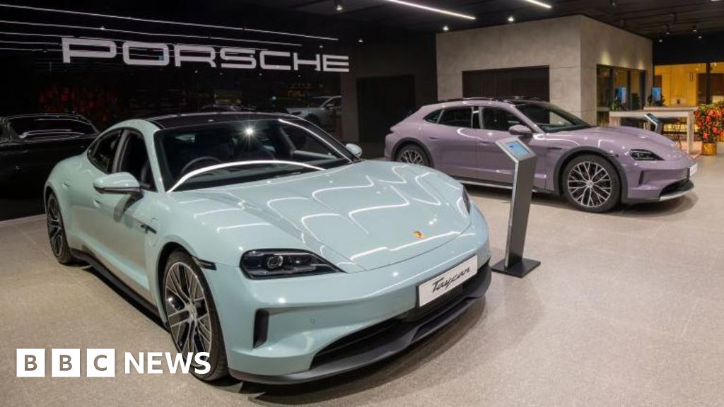 11abf140 981d 11f0 9558 4785c3b59242 Porsche shares plunge after announcing EV rollout delay