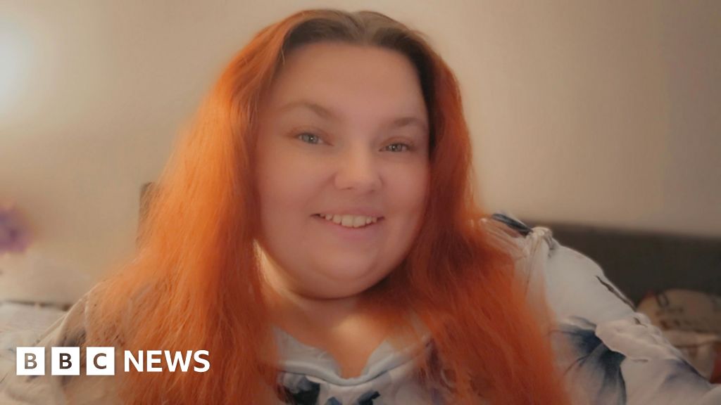 1a19bb60 8eee 11f0 84c8 99de564f0440 Rising cost of school uniform is scary, says mum from Luton