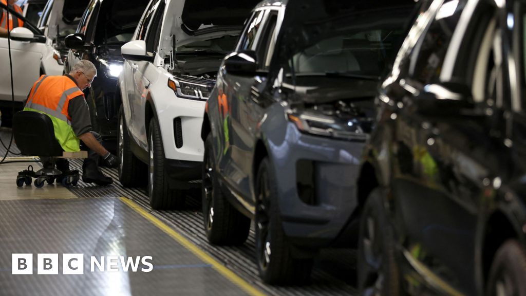 303c0ab0 9be6 11f0 bddd 5f1abb8b5445 Government to guarantee £1.5bn Jaguar Land Rover loan after cyber shutdown