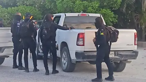 The Caribbean islands battling the region's 'highest murder rate' Wilkie Arthur, Eagle Legal News Armed officers from the The Royal Turks and Caicos Islands Police Force responding to a shooting in June