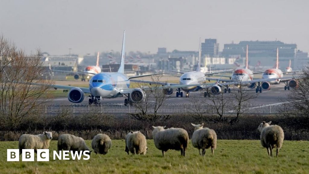 6ef857a0 9712 11f0 9cf6 cbf3e73ce2b9 Gatwick airport second runway approved by transport secretary
