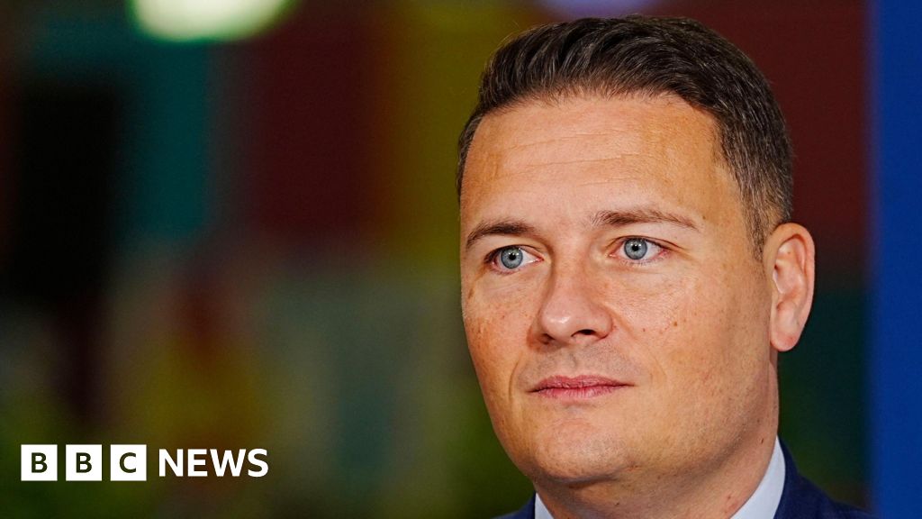 76de5a00 9dcf 11f0 9f23 2534d63ace40 Streeting rules out VAT on private healthcare