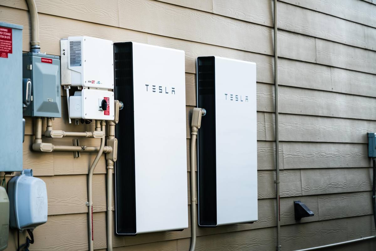 GettyImages 1296608191 Tesla is recalling Powerwall 2 batteries over fire risk