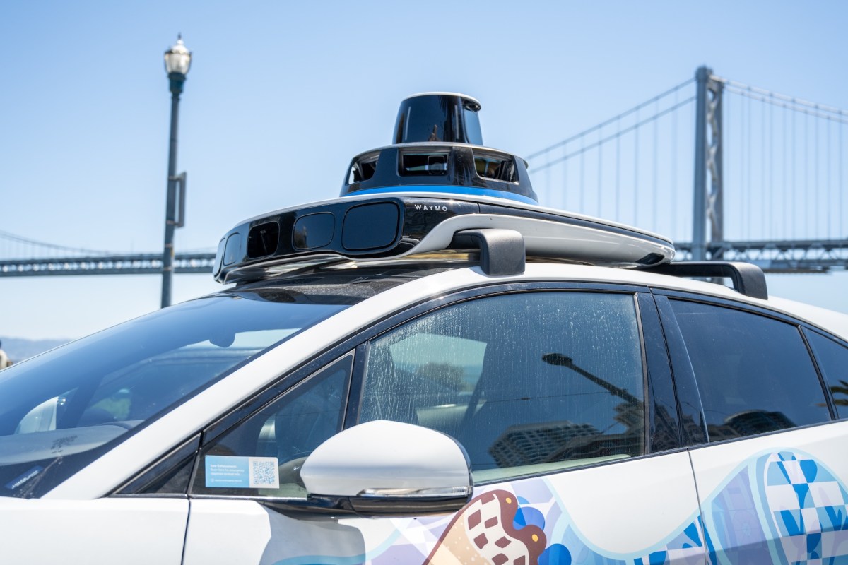 GettyImages 2231033749 TechCrunch Mobility: The two robotaxi battlegrounds that matter