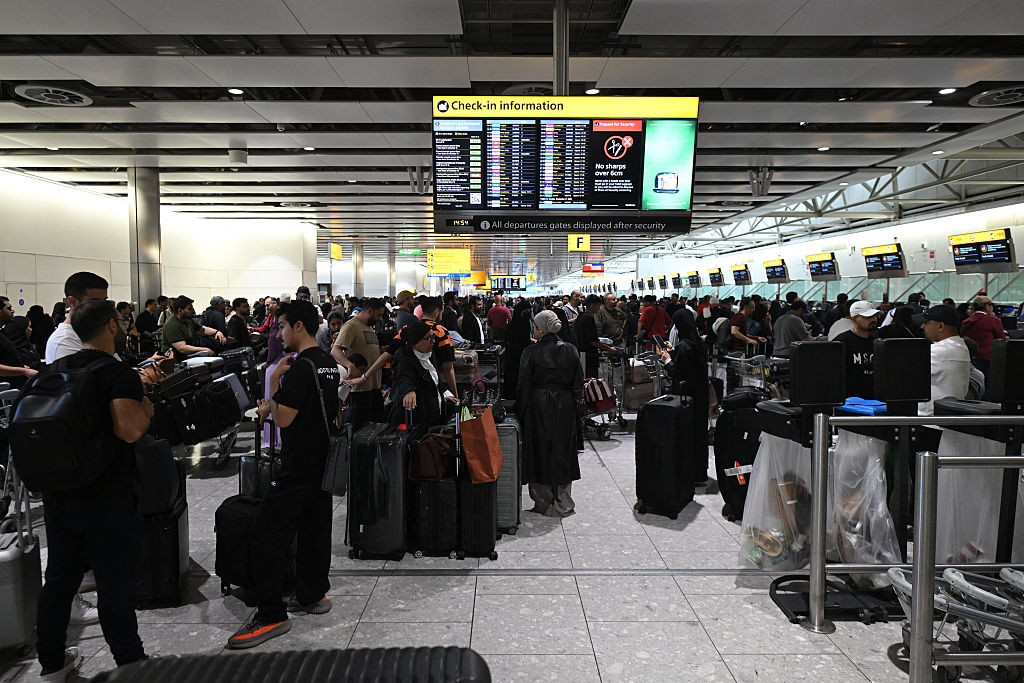 GettyImages 2235873725 Hundreds of flights delayed at Heathrow and other airports after apparent cyberattack