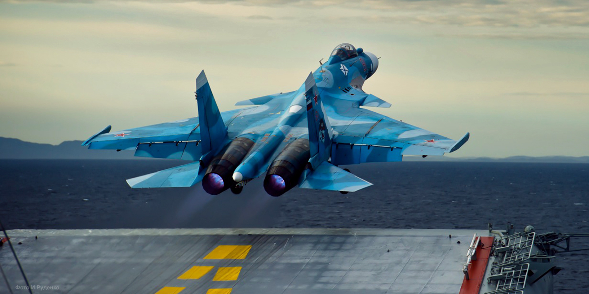 Rejected By India, Reborn In China -- Meet The Russian 'Flanker' Fighter Jet That Entered Service 27 Years Ago! File:Sukhoi Su-33 launching from the Admiral Kuznetsov.jpg - Wikimedia Commons