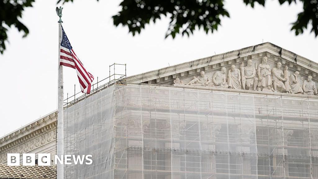 a309f100 891d 11f0 b663 f3bb91f7a7fe Trump asks US Supreme Court to uphold his tariffs after lower court defeat