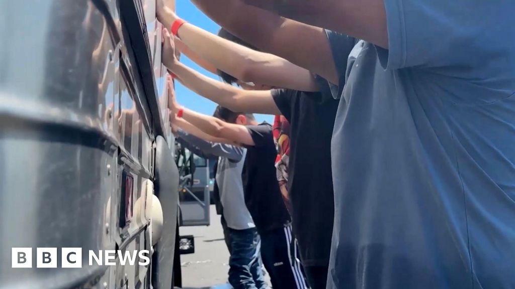 add063f0 8d9e 11f0 bcbf f3fb3e8bb0a7 Business chiefs urge Trump to ease up on immigration crackdown after Georgia raid