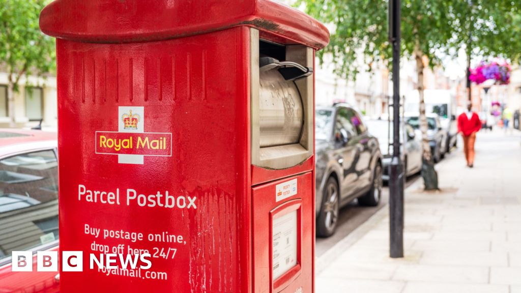 bb7e68f0 8707 11f0 b391 6936825093bd Royal Mail returns a profit for first time since 2022
