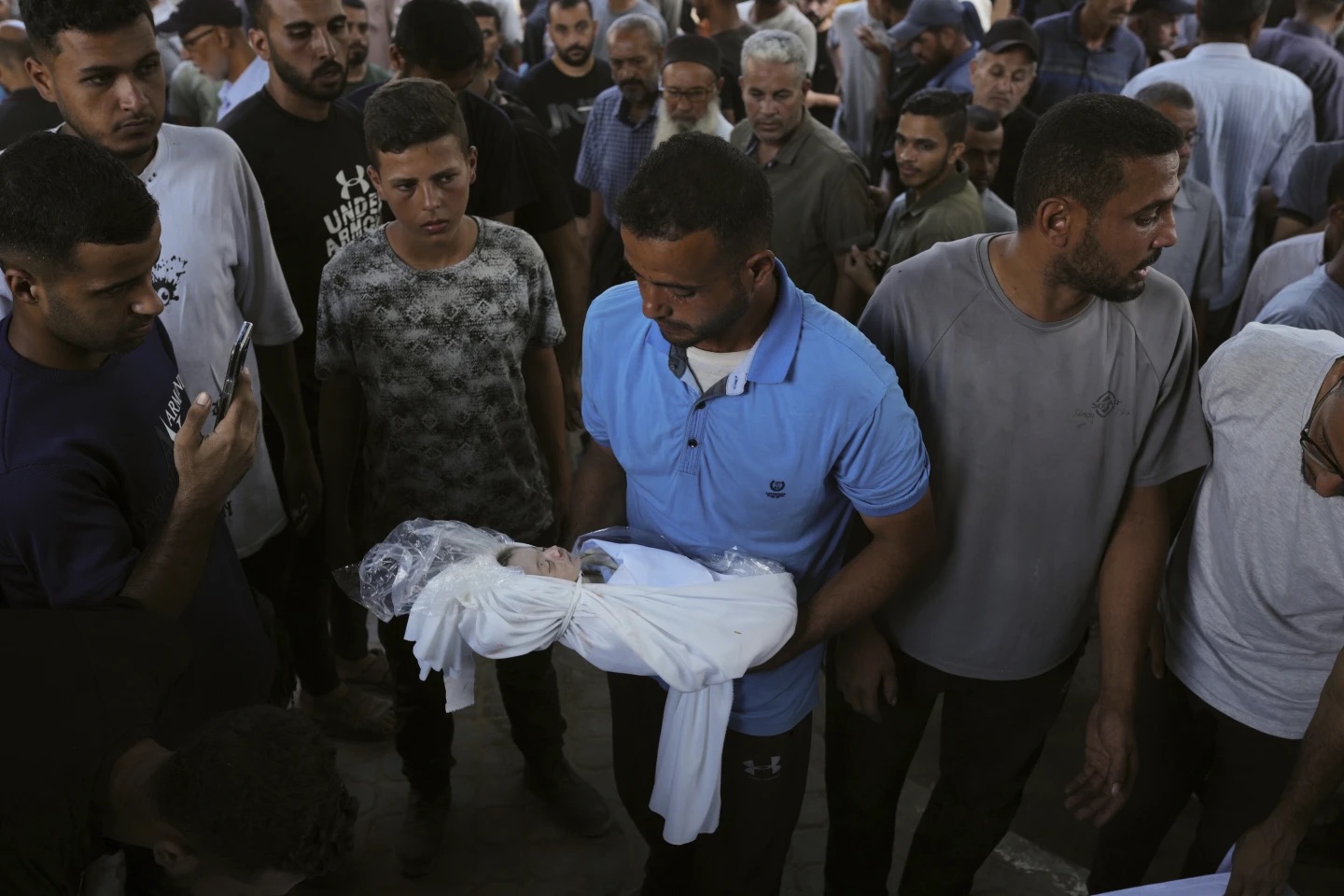 download 3 Palestinian death toll passes 64,000, health officials say, as Israel and Hamas dig in on demands