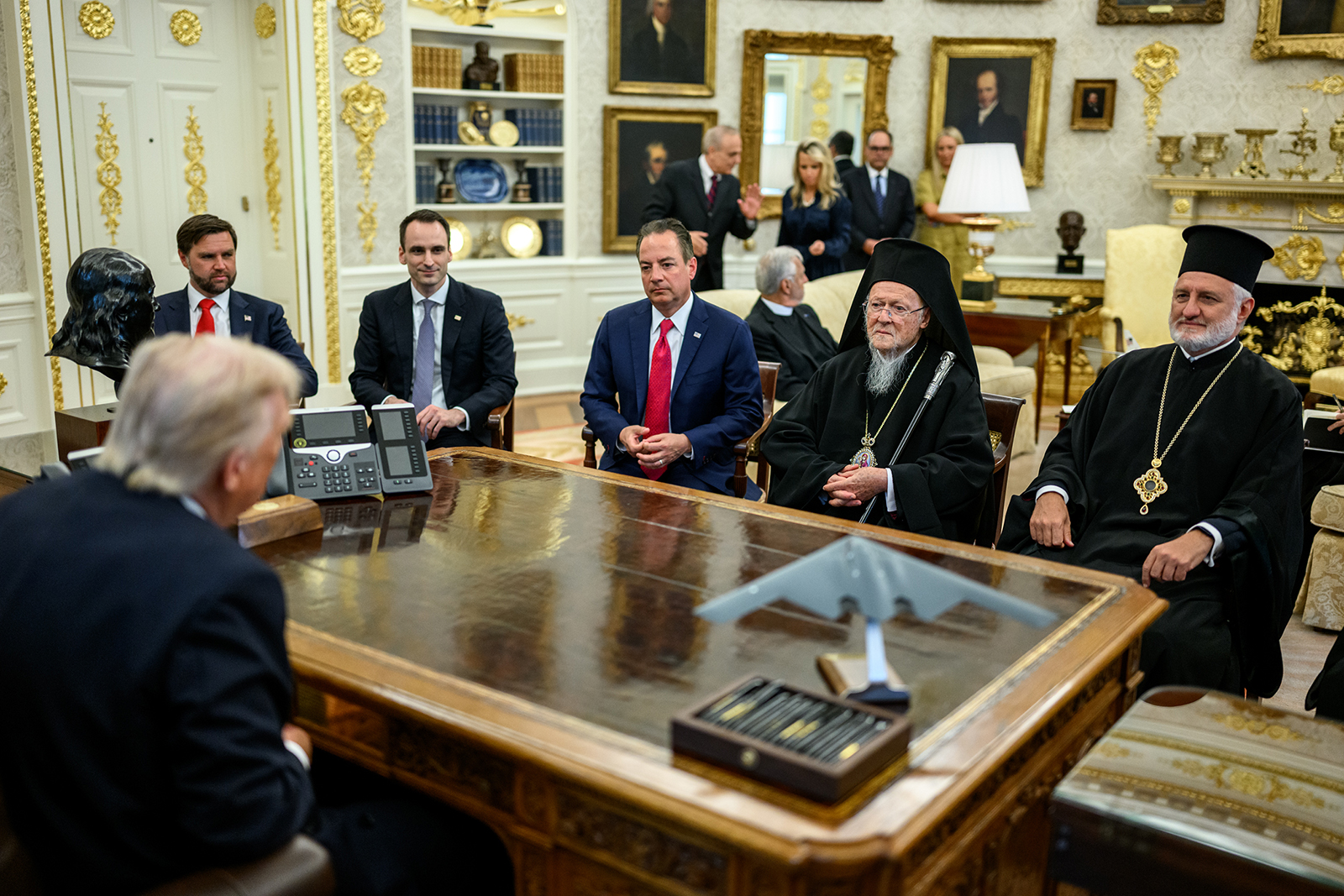 webRNS Bartholomew Trump1 Eastern Orthodox leader meets with Trump, advocates for Ukraine on US visit
