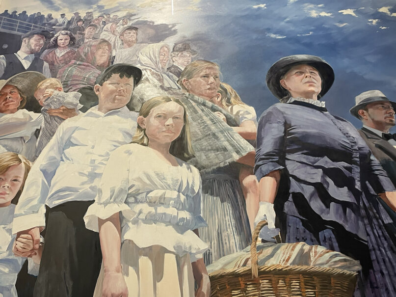 webRNS Dolan Mural5 Mural at St. Patrick's Cathedral sends immigration message