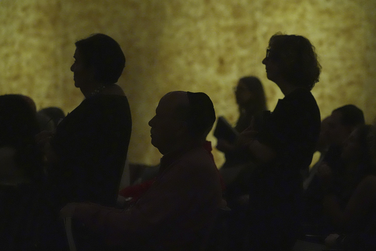 webRNS High Holidays1 Why American Jews can't pray