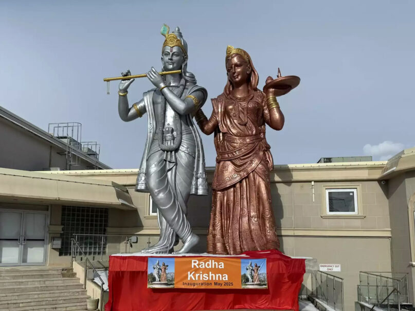 webRNS Hindu Statues2 Mammoth deity statues announce Hindus' rising status in the West