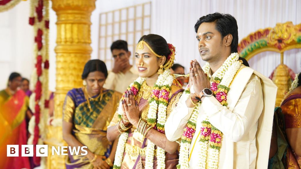 098df140 a851 11f0 92db 77261a15b9d2 I fear my wedding sari is destroyed