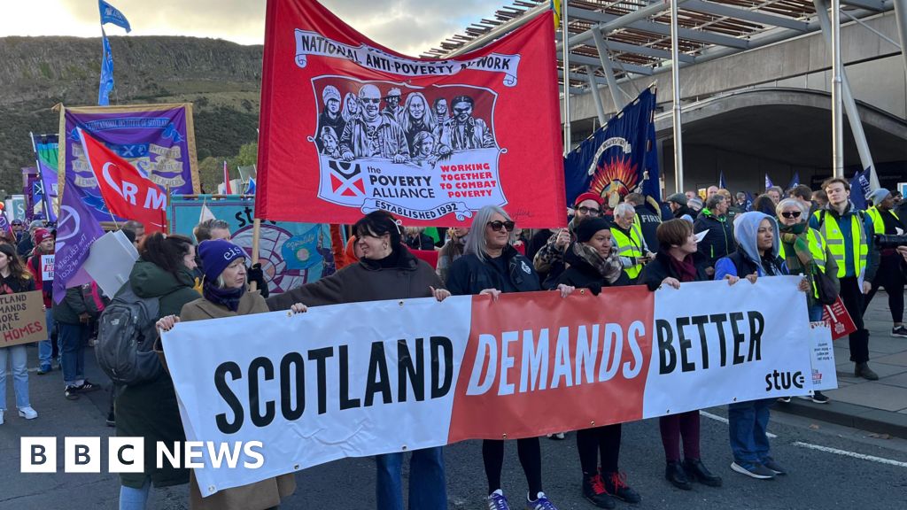 1c24cd30 b196 11f0 b33e 69e560da4e1d Thousands march in Edinburgh calling for action to end poverty