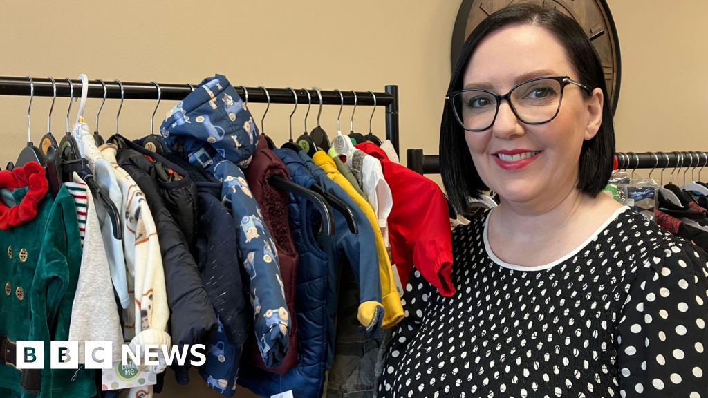 32335ec0 b40c 11f0 9609 7d49184f8e16 Strabane scheme offers helping hand to parents