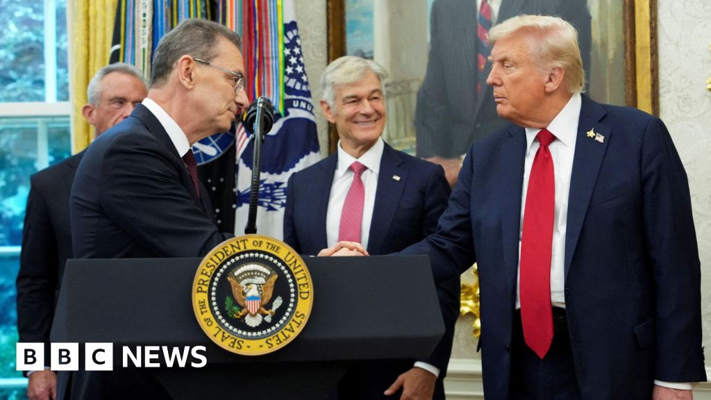 76a05210 9e3c 11f0 8a9d 050cd3ff5866 Pfizer to offer cheaper US drugs via Trump's website in new deal