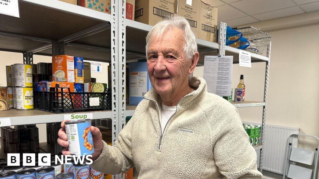 7741ed30 9ed4 11f0 9cc3 55b0375a170c Telford foodbank volunteer proud to be praised by PM