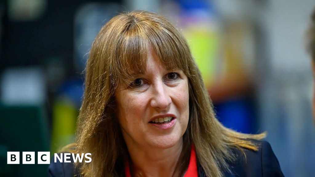 7b4197c0 ad5f 11f0 98e8 3566ee1f8238 Chancellor blames Brexit deal for long-term damage to economy