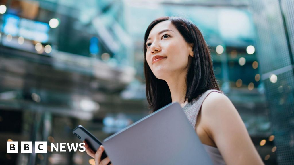 86e54830 a9c5 11f0 ab7e adb9730a6477 Bankers to get bonuses quicker under rule change