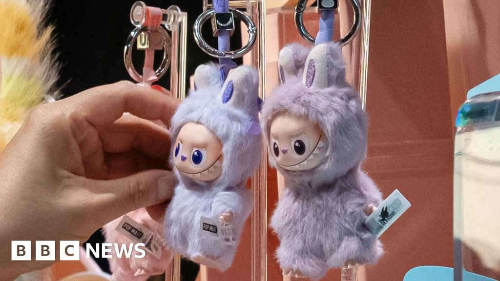 8b6e0d60 aee3 11f0 b285 f39e045c9ed6 Labubu maker sees sales soar after launch of mini version of toy