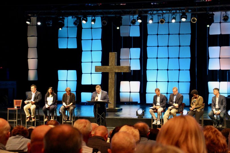 RNS WILLOW SERVICE What happens when the church of the future gets old?