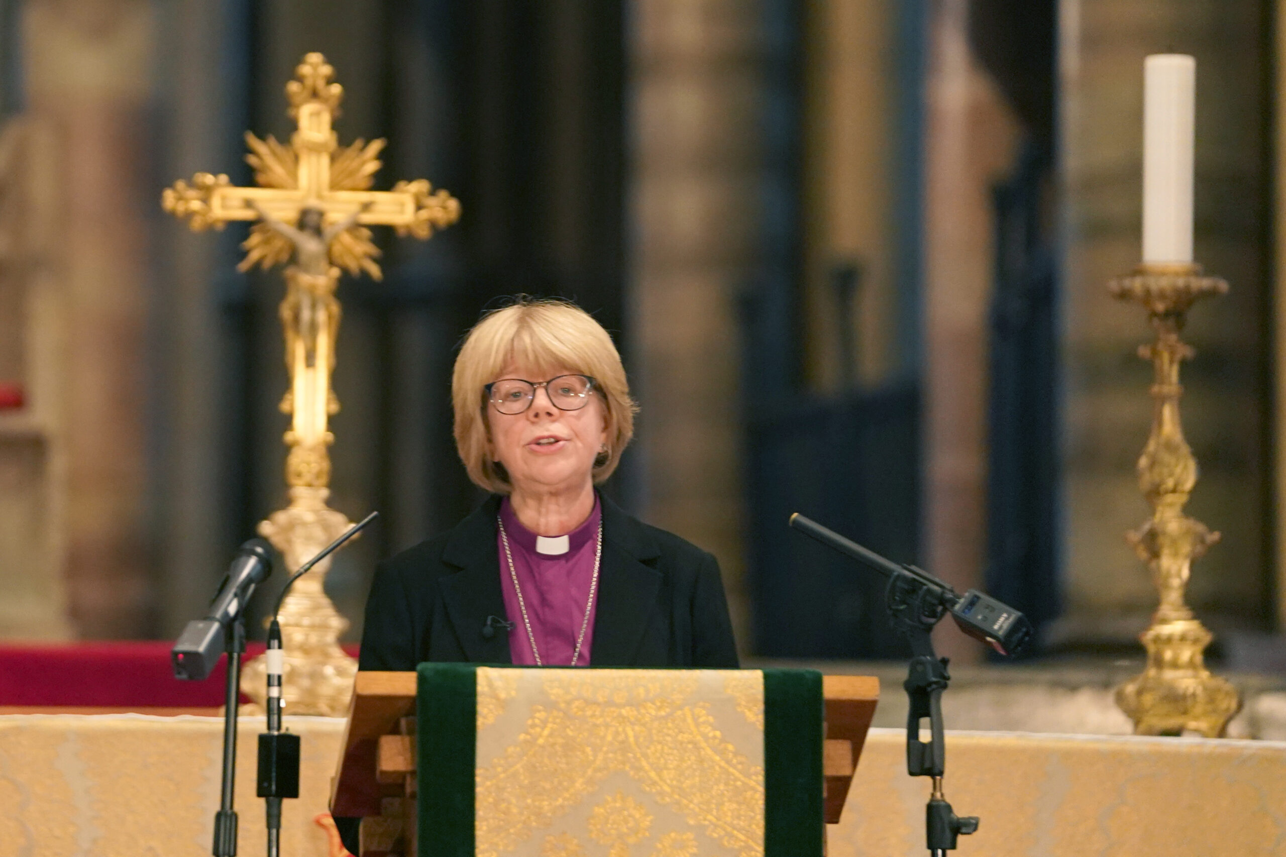 Sarah Mullally scaled Sarah Mullally named the first female Archbishop of Canterbury