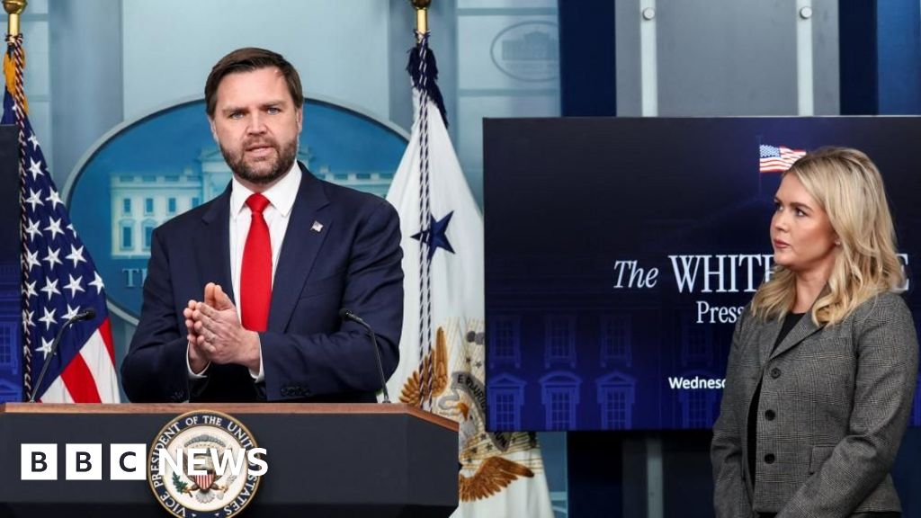 c54a8ea0 9f16 11f0 92db 77261a15b9d2 White House says layoffs to begin 'imminently'