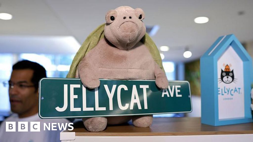 f3c5ecb0 9ed6 11f0 9cc3 55b0375a170c Toy maker Jellycat plans to pay owners £110m after profits double