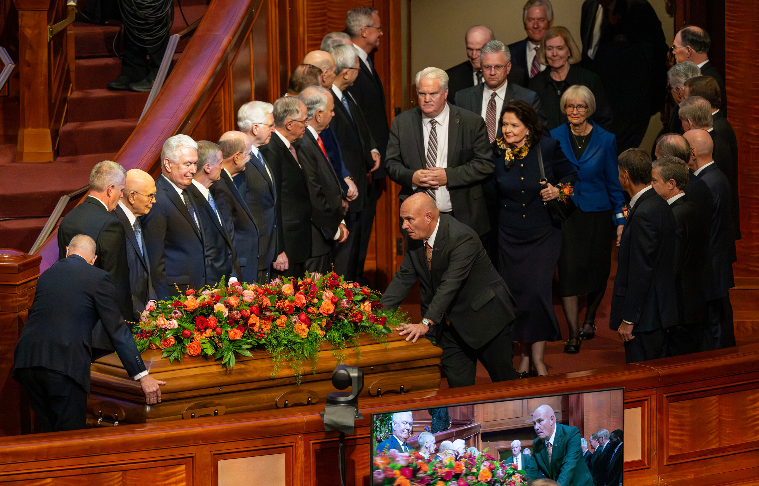 main 16 scaled Mourners remember Latter-day Saints president as a ‘healer of hearts,’ spiritually and literally