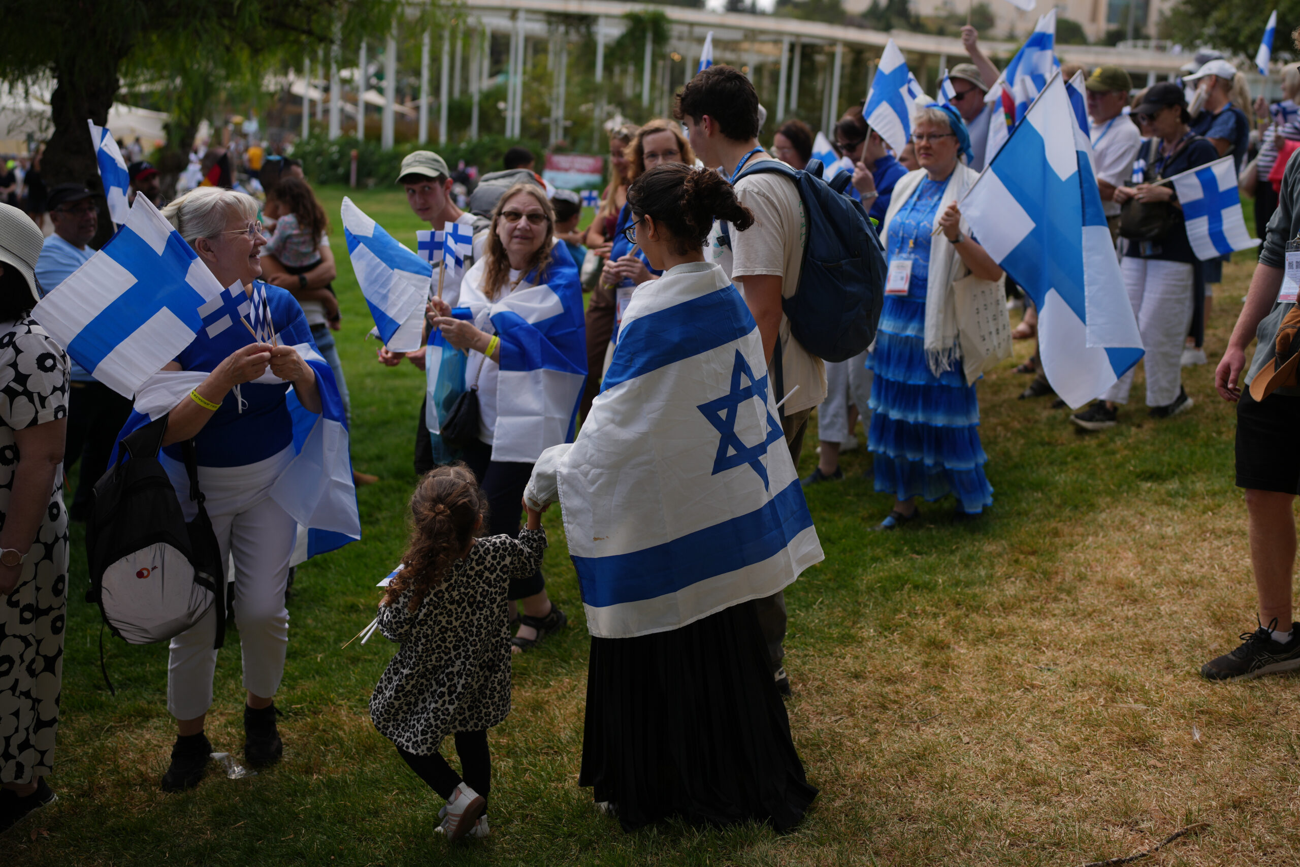 main 22 scaled Hundreds of evangelical Christians in Jerusalem to show support for Israel cheer the peace push